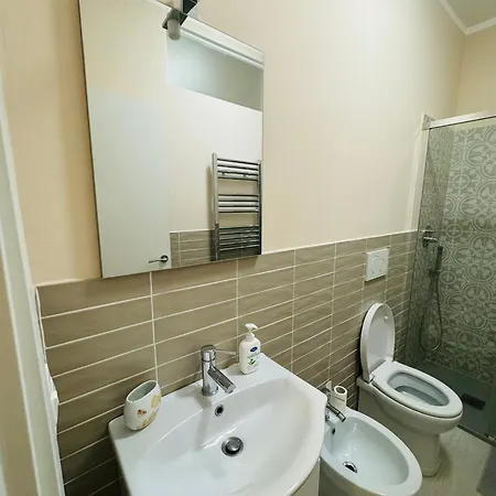 Casa Ayden * Ливорно