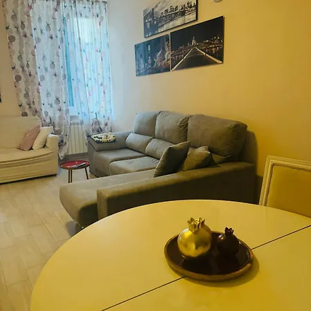 Casa Ayden شقة ليفورنو